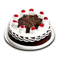 Wedding Cakes to Hyderabad : 1/2 Kg Black Forest Cake to Hyderabad