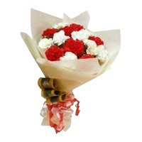 Send Diwali Red and White Carnation Bouquet 12 Flowers in Hyderabad