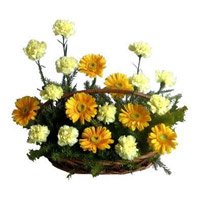 Place order for Christmas Yellow Gerbera White Carnation Basket 20 Flowers to Hyderabad Online
